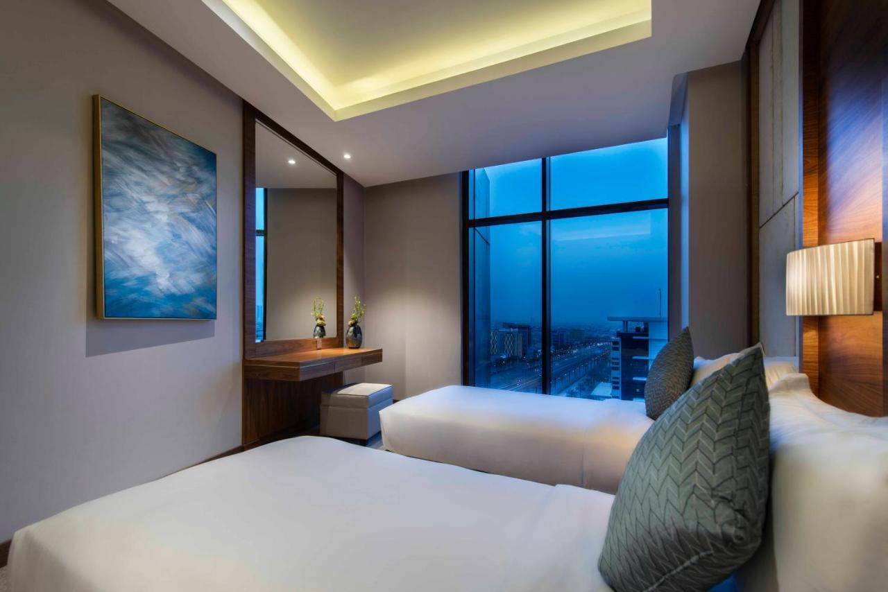 Waw Hotel Suites King Abdullah Road Riyadh Exterior photo
